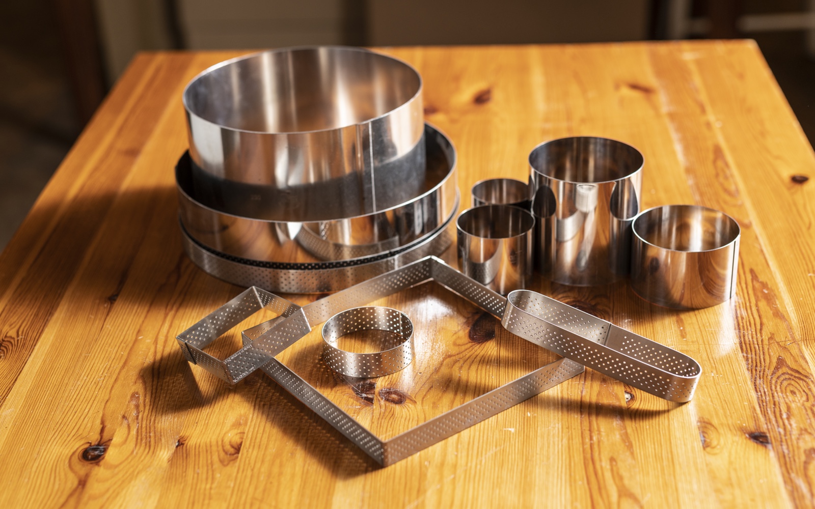 Anretterringe, bageringe og tærteringe - Køb nu med hurtig levering