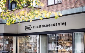 Kunst Og Køkkentøj På Åboulevarden I Aarhus