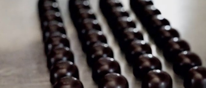 Chokolade Med Kunst Og Køkkentøj