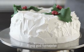 Julekage Med Kunst Og Køkkentøj (1)