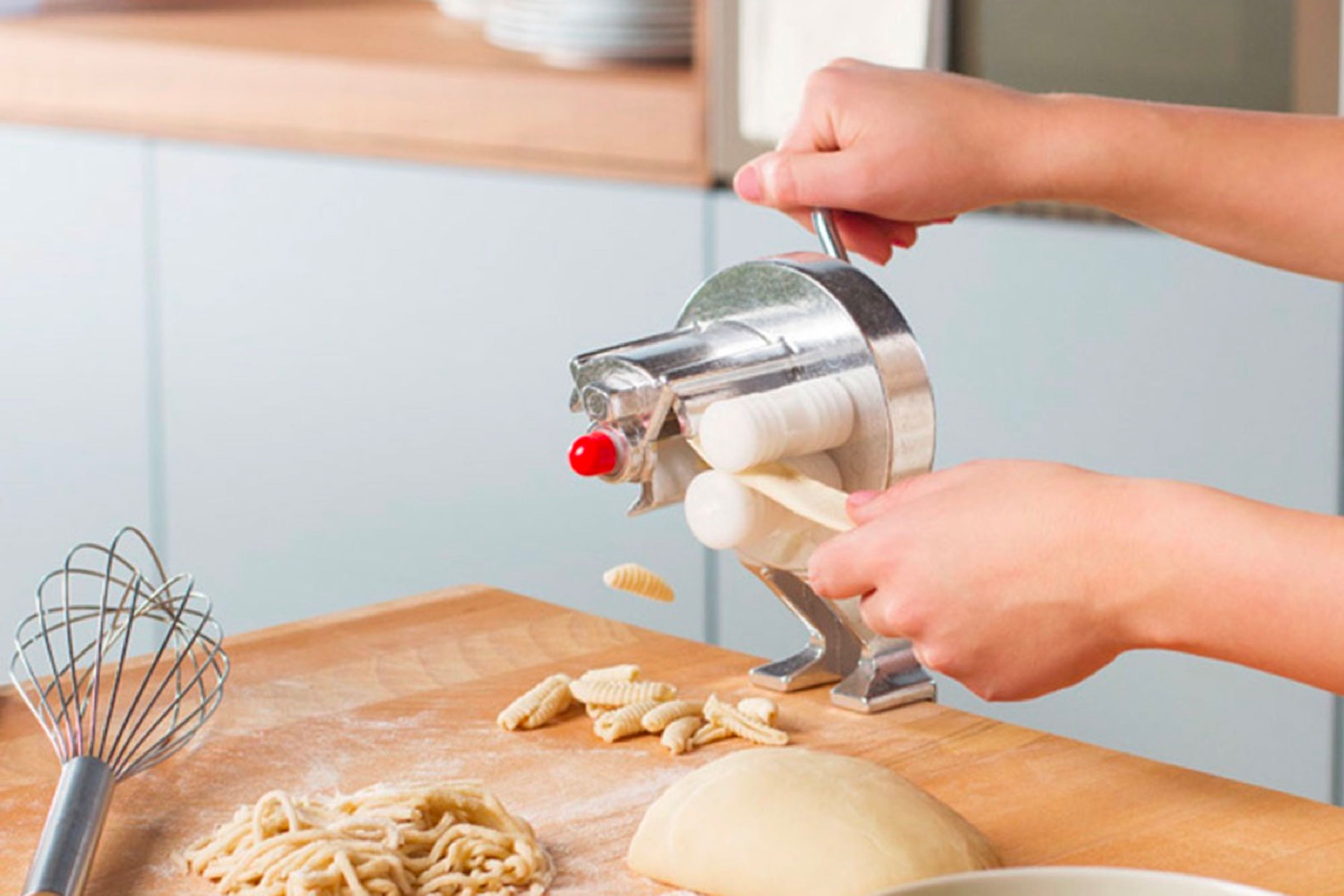 Pastamaskine, Little Mama