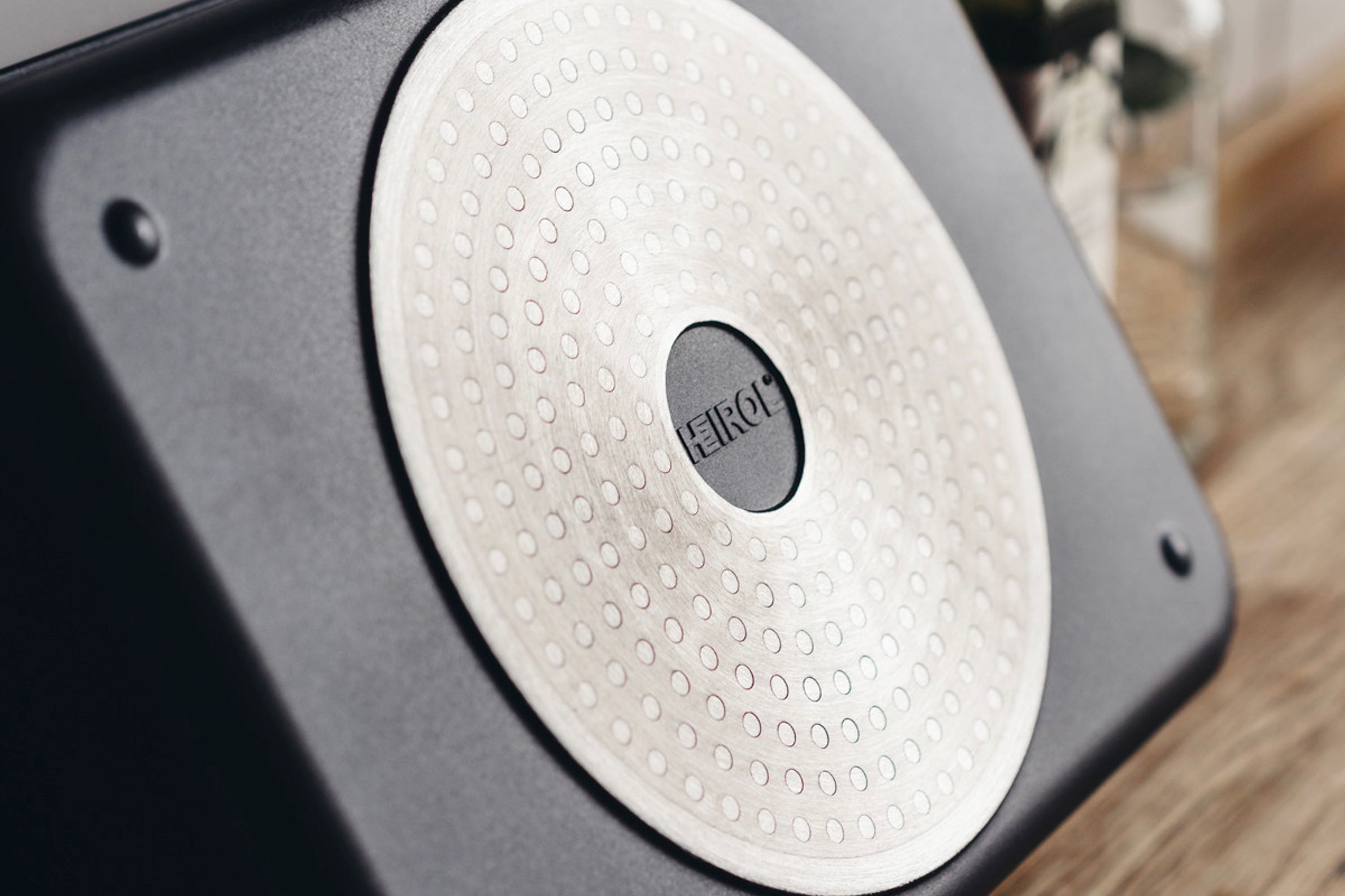 Bradepande med låg, aluminium, keramisk belægning, PFAS-fri