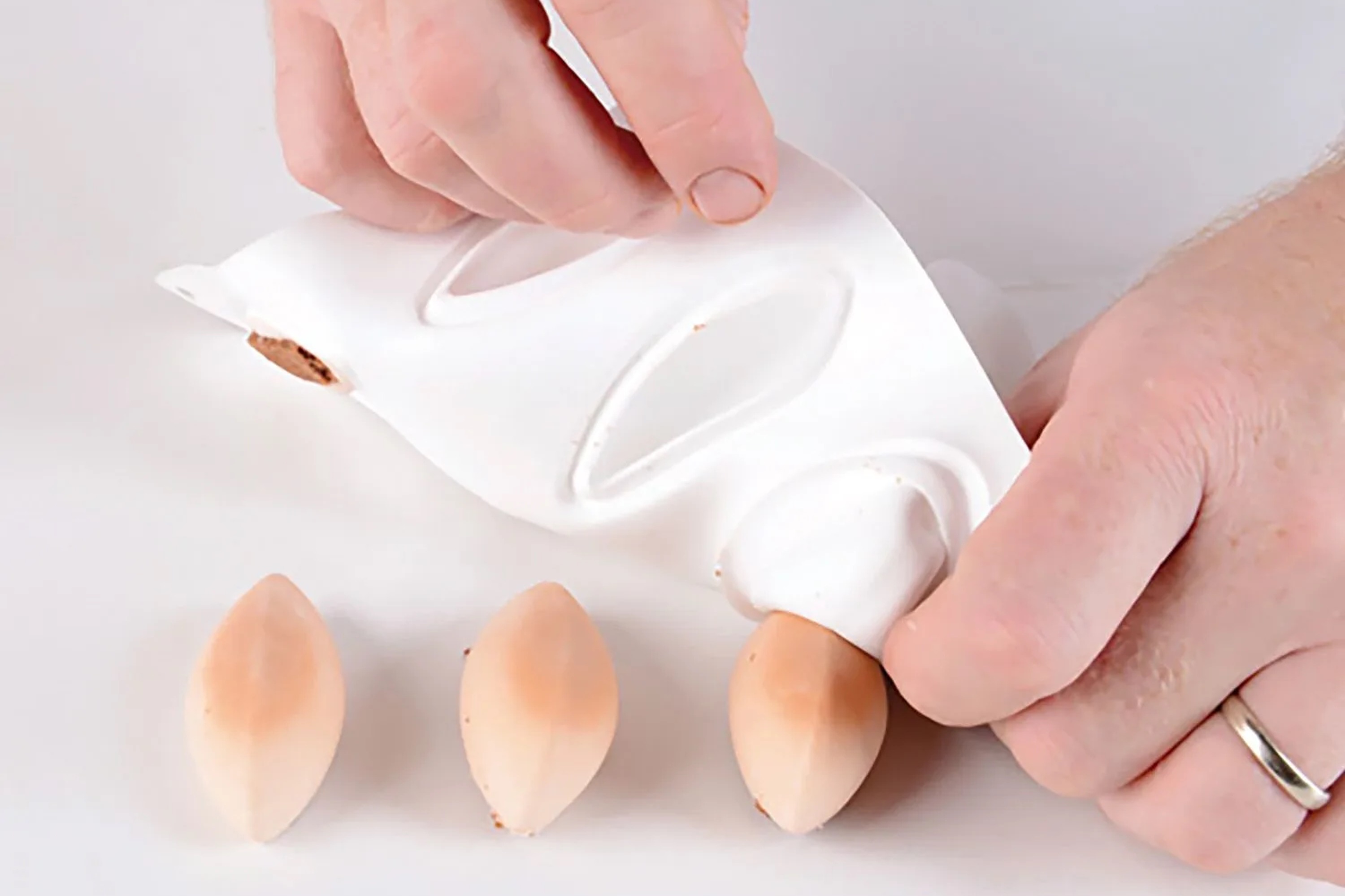 Silikoneform, Quenelle 24