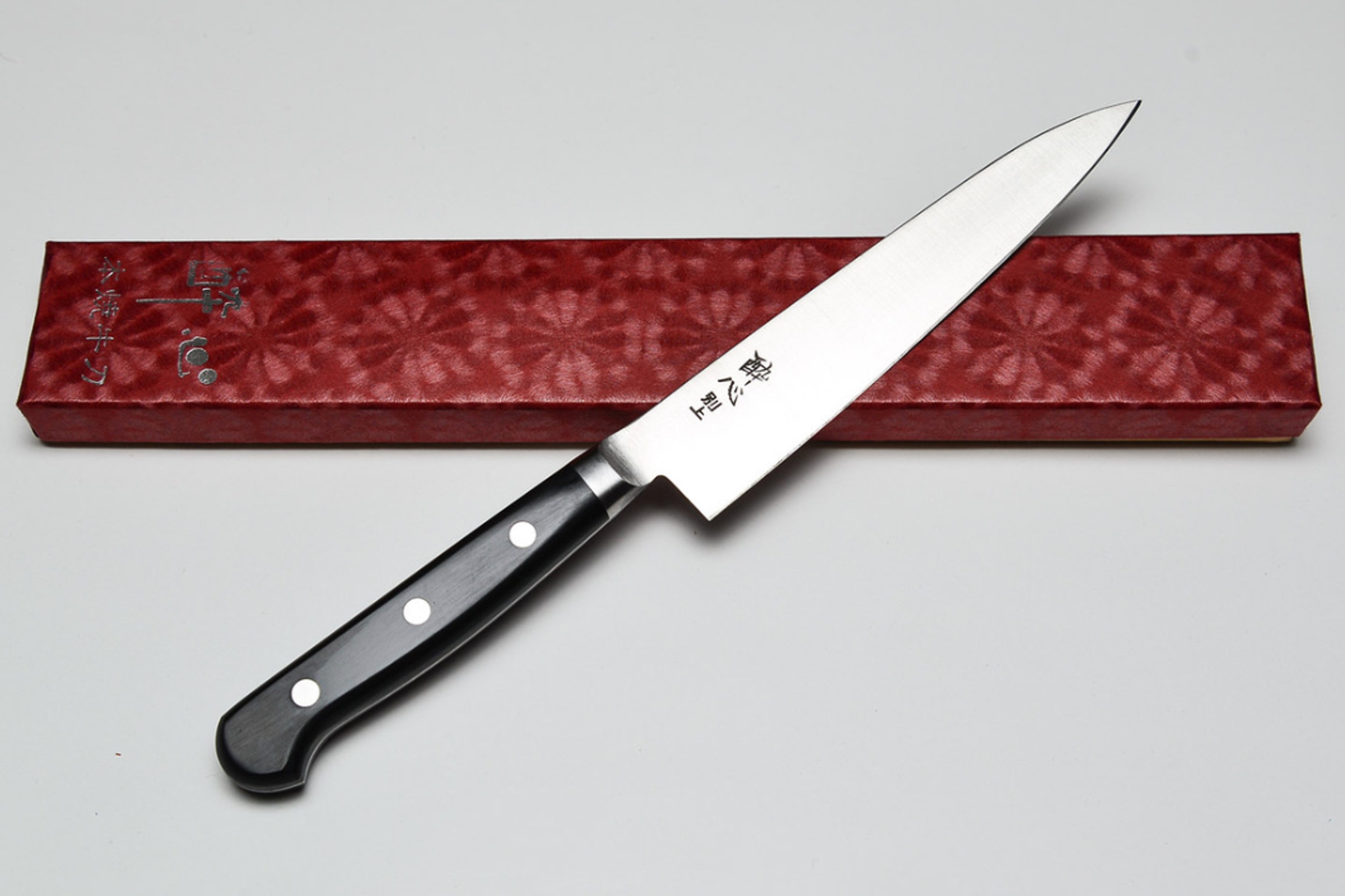 Urte- og grøntkniv, Petty, japansk karbonstål