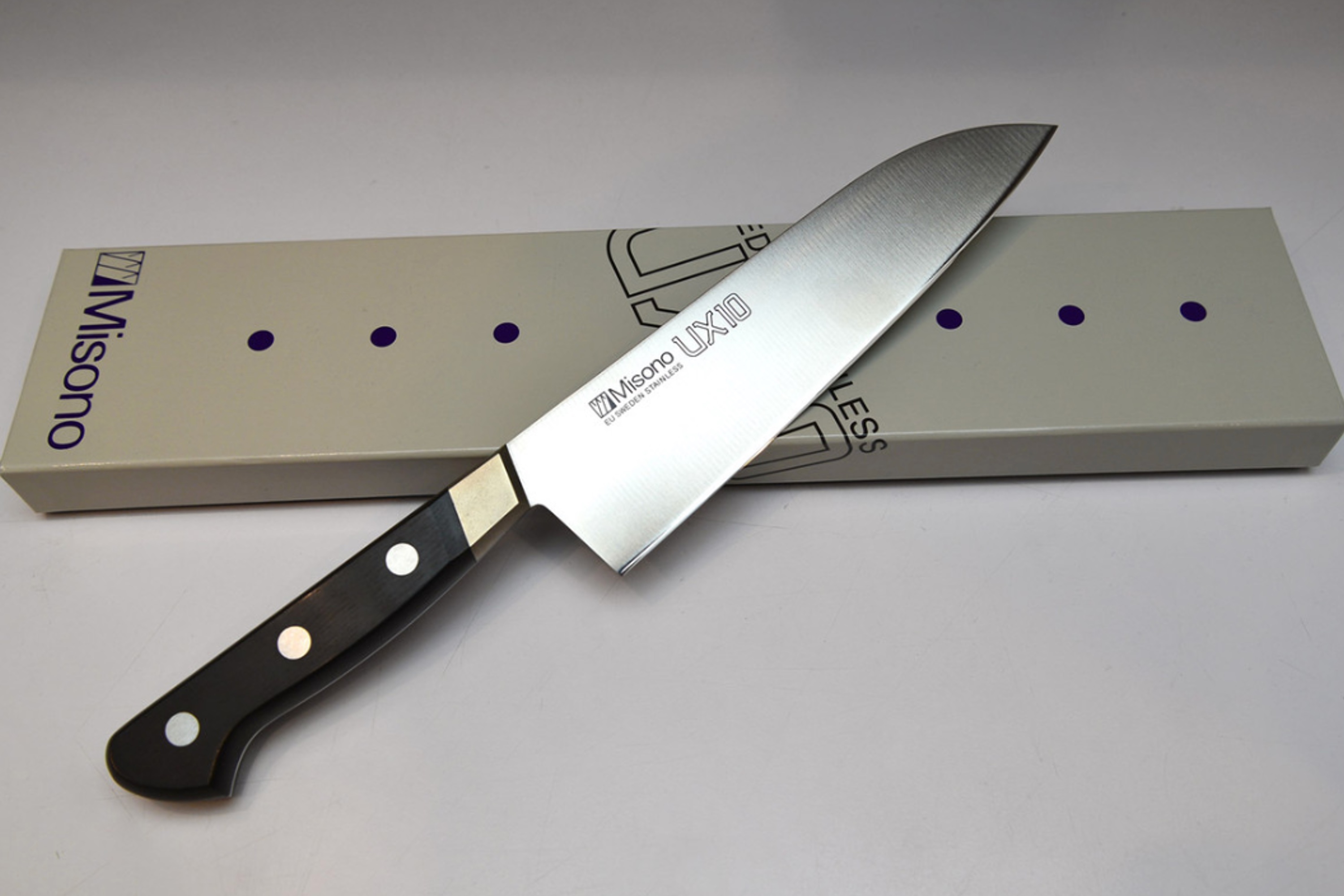 Kokke- og grøntkniv, Santoku