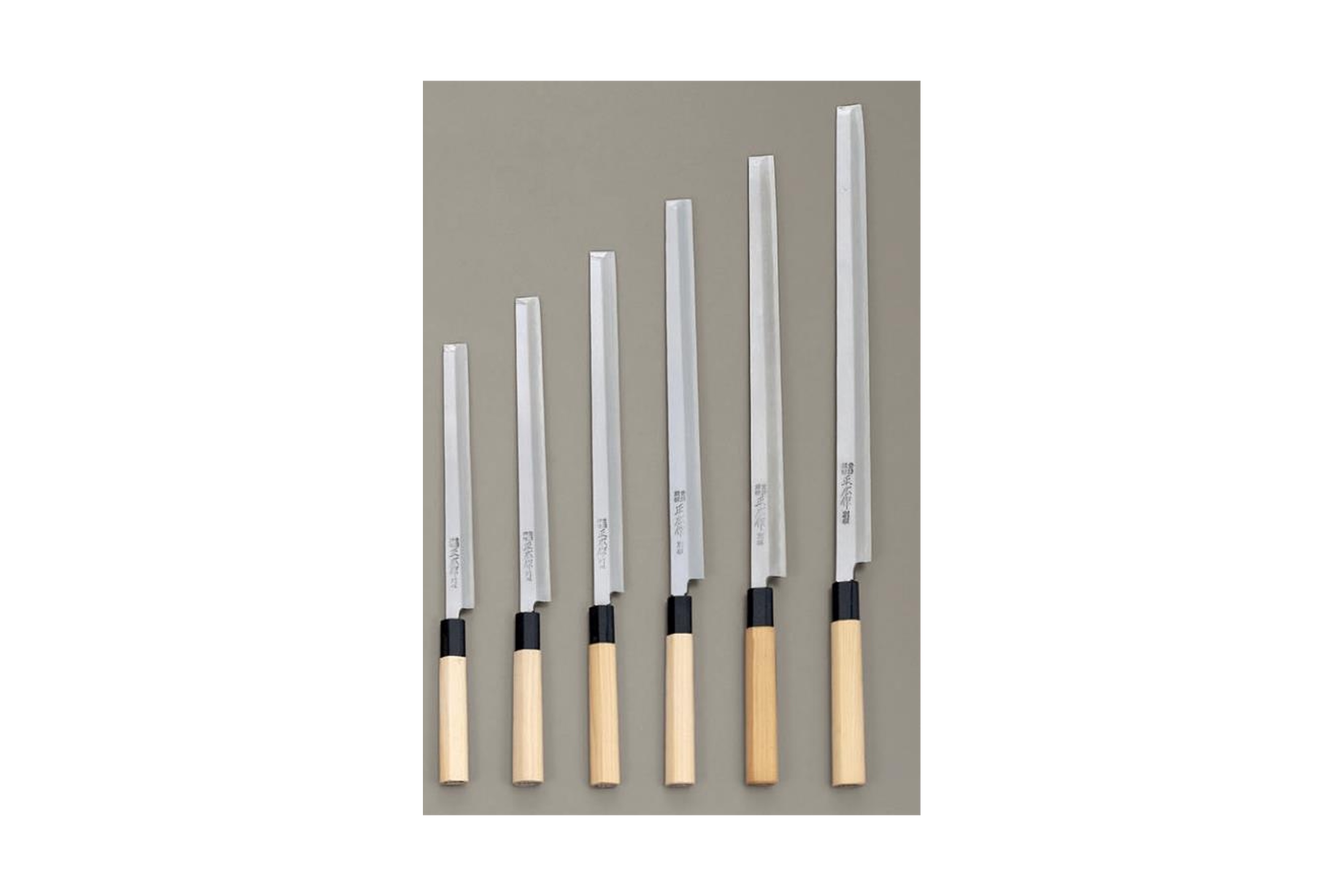 Sashimikniv, Takohiki