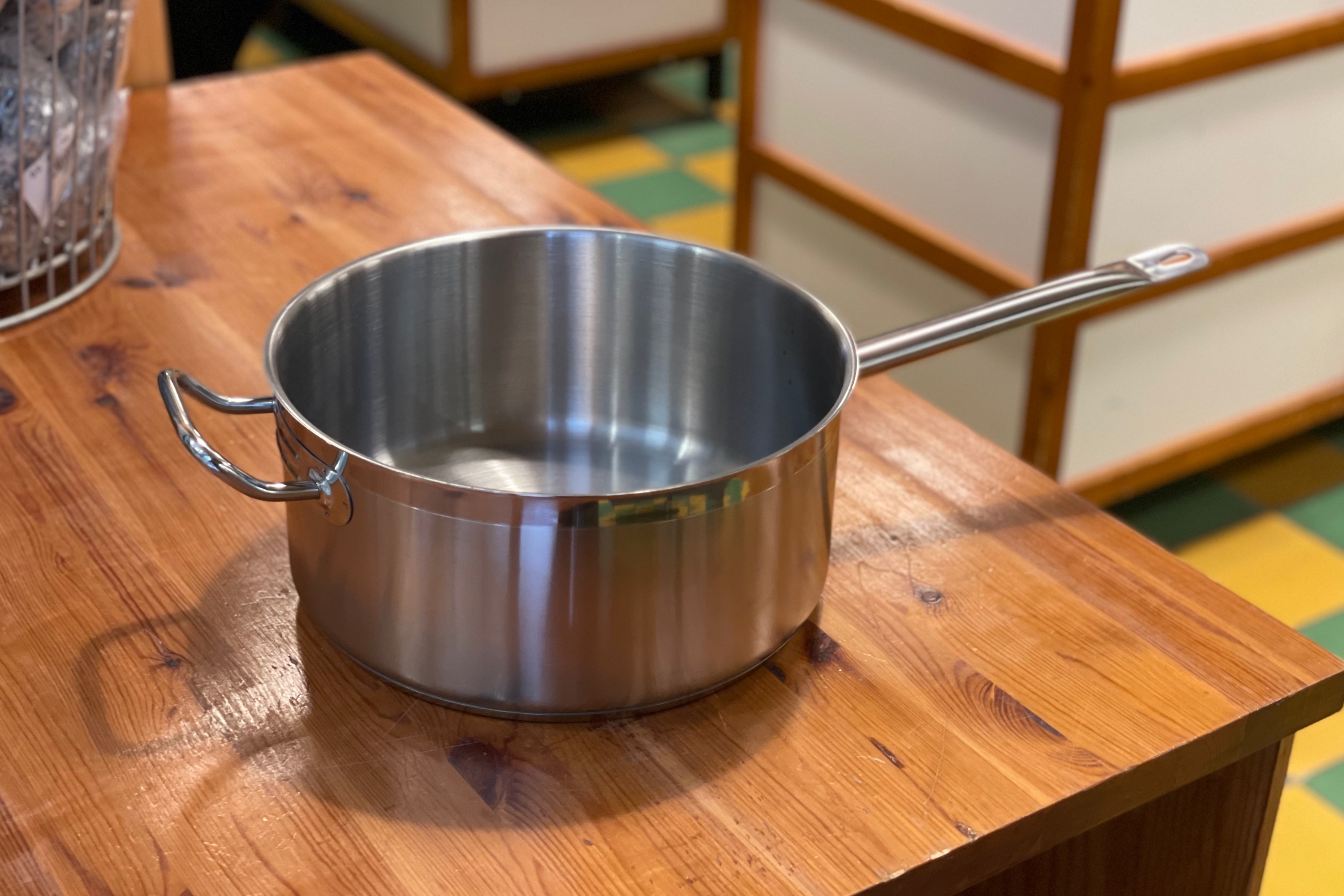 Høj sauterpande, stål