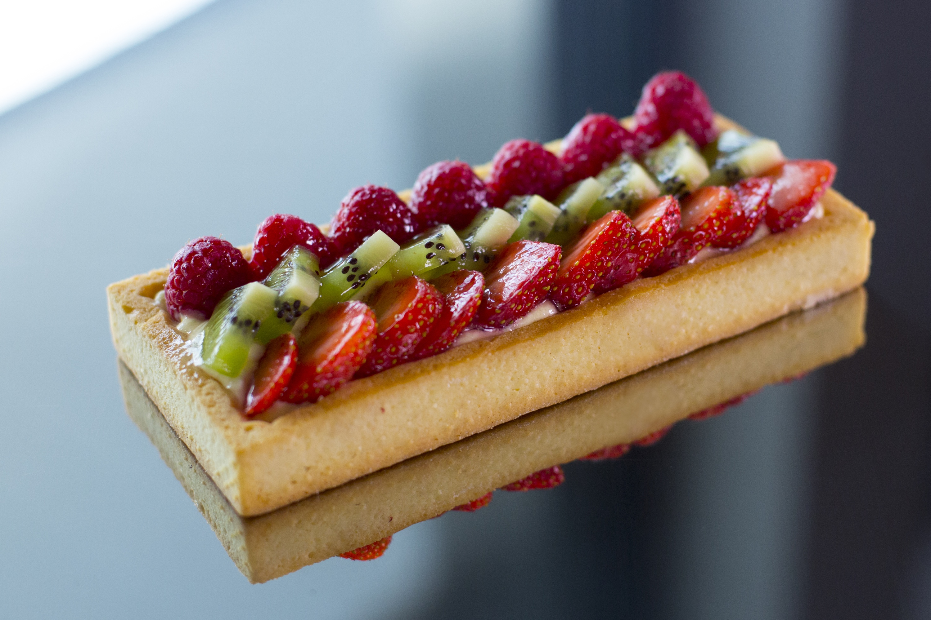 Tærtering, rektangulær, perforeret stål, H 2 cm