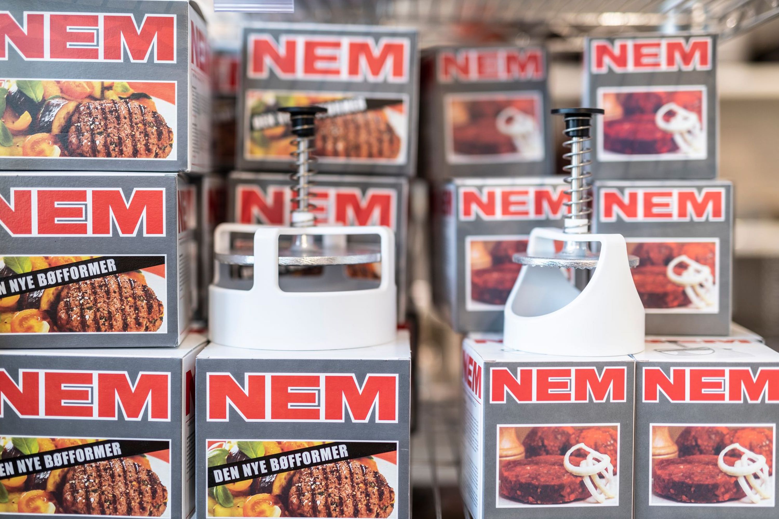 Bøfformer med stempel