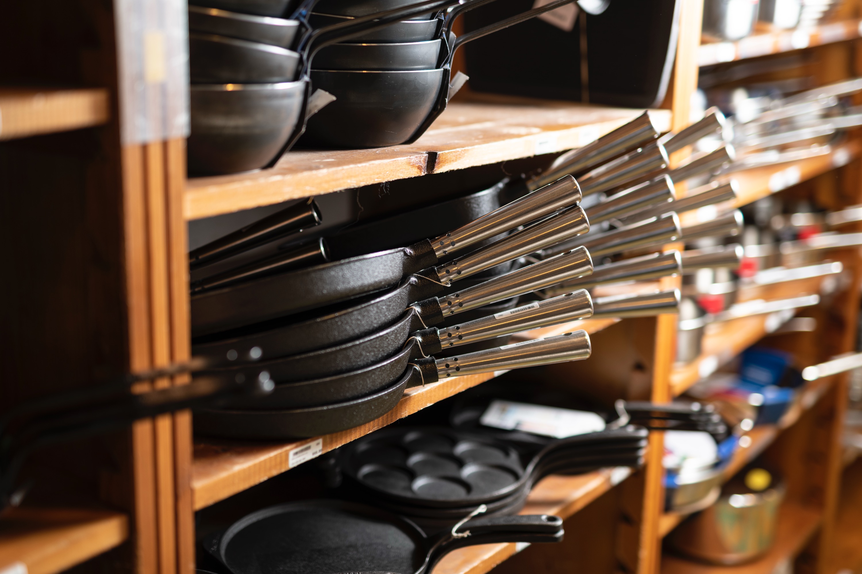 Grillpande, uemaljeret støbejern