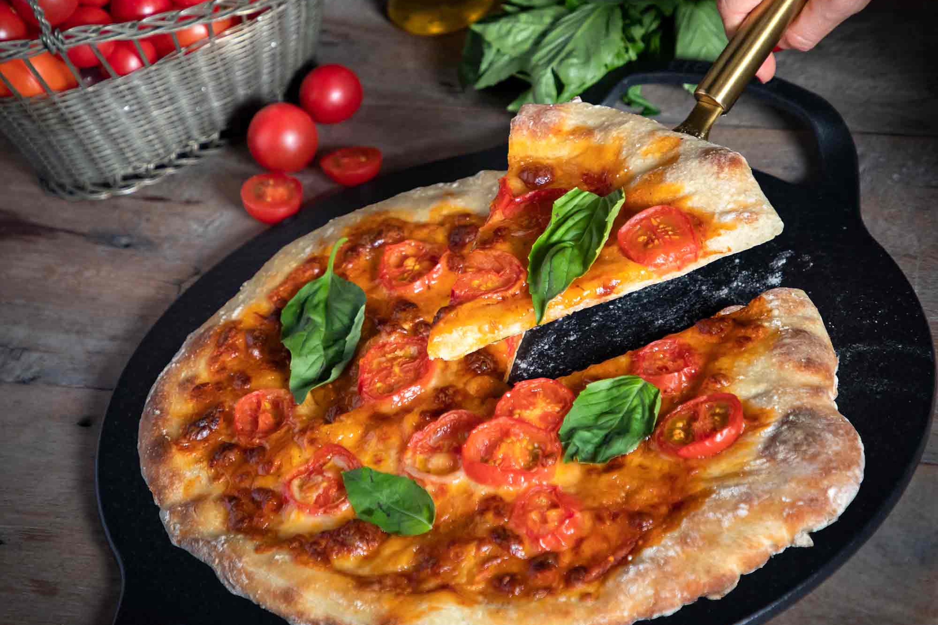 Bagejern, to håndtag, emaljeret støbejern