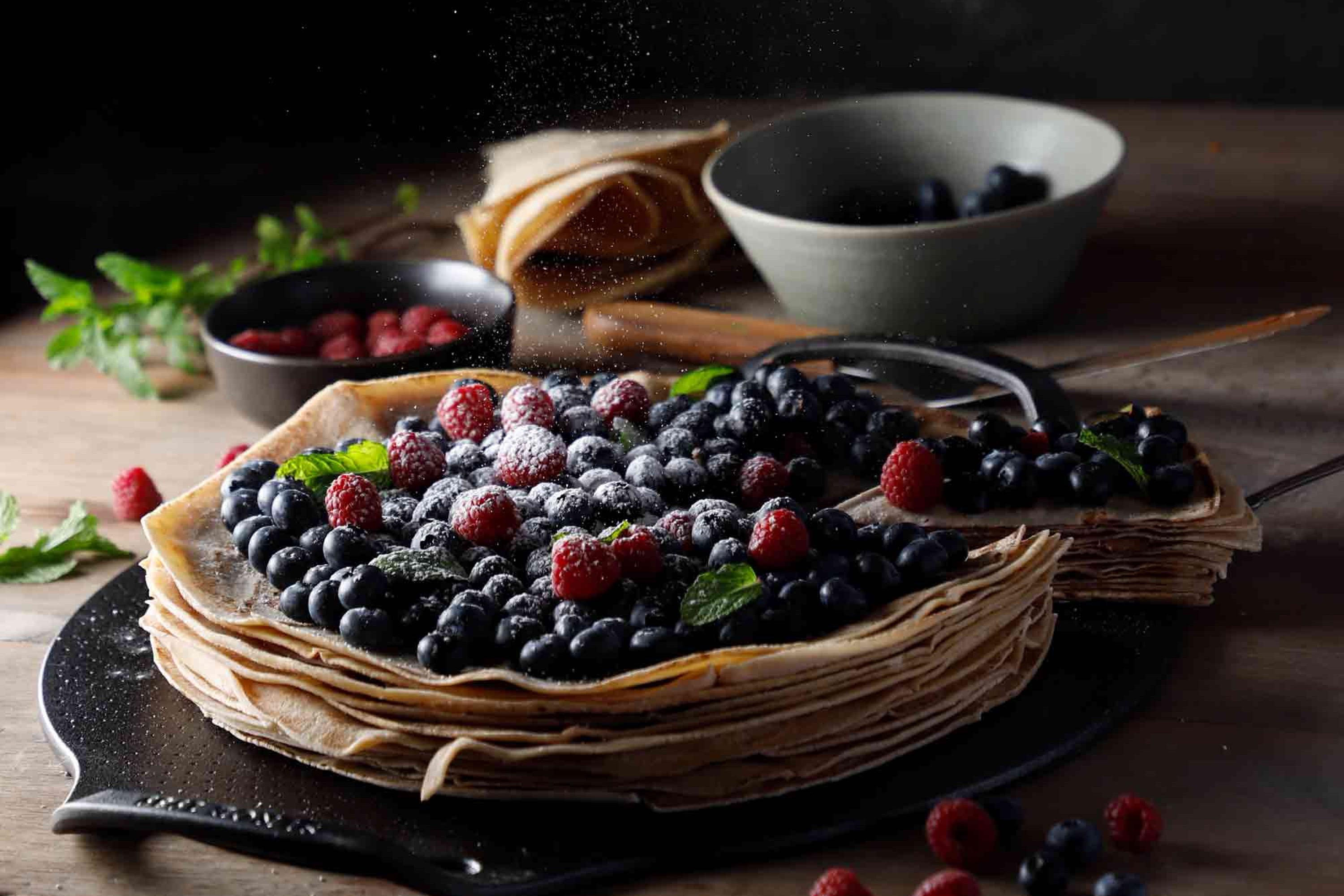 Bagejern, to håndtag, emaljeret støbejern