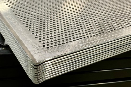 Bageplade, perforeret aluminium