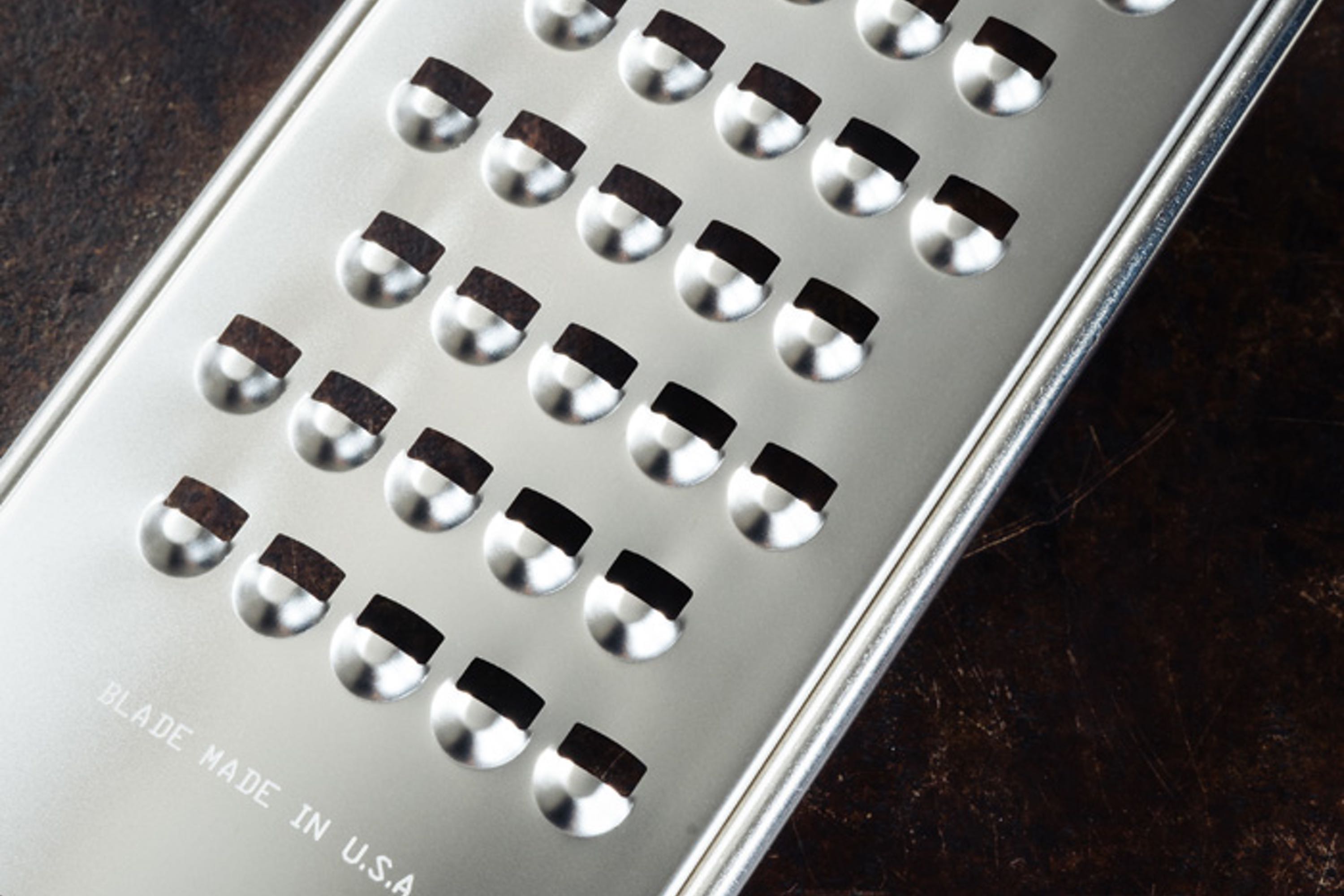 Rivejern med bredt og ekstra groft skær, Microplane Extra Coarse Grater