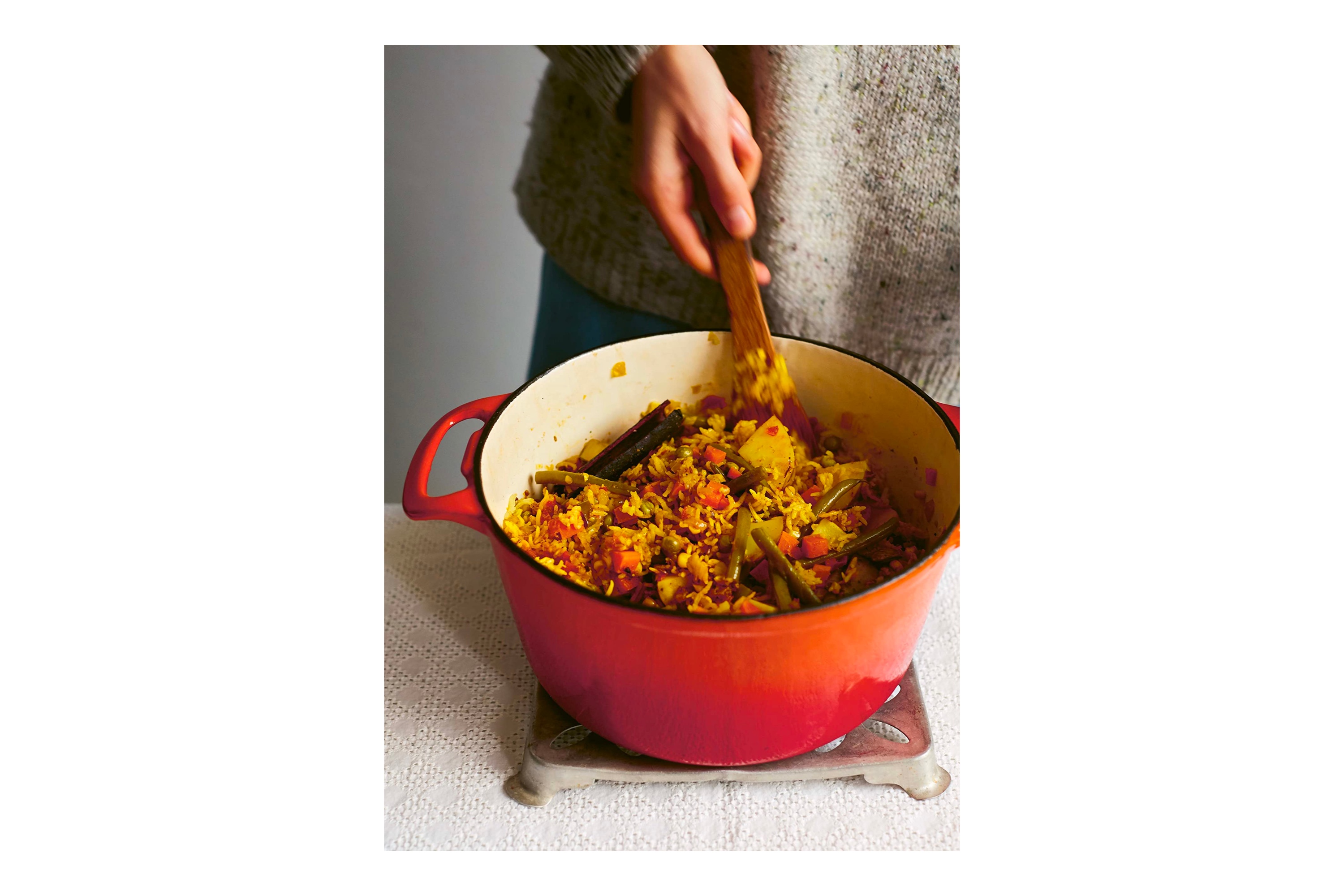 Parsi: From Persia to Bombay: Recipes & Tales from the Ancient Culture / Farokh Talati