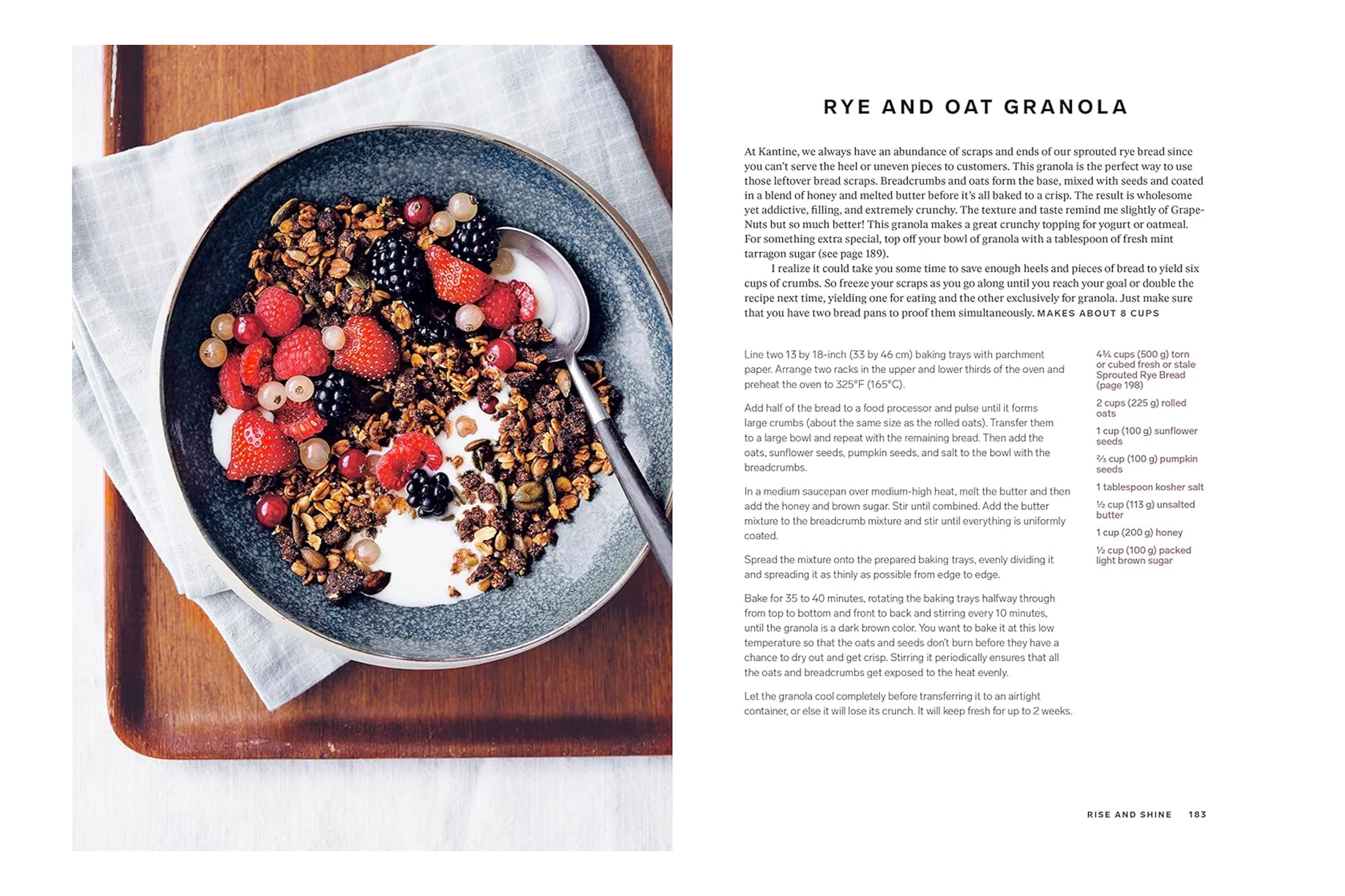 Scandinavian from Scratch – A Love Letter to the Baking of Denmark, Norway, and Sweden / Nichole Accettola