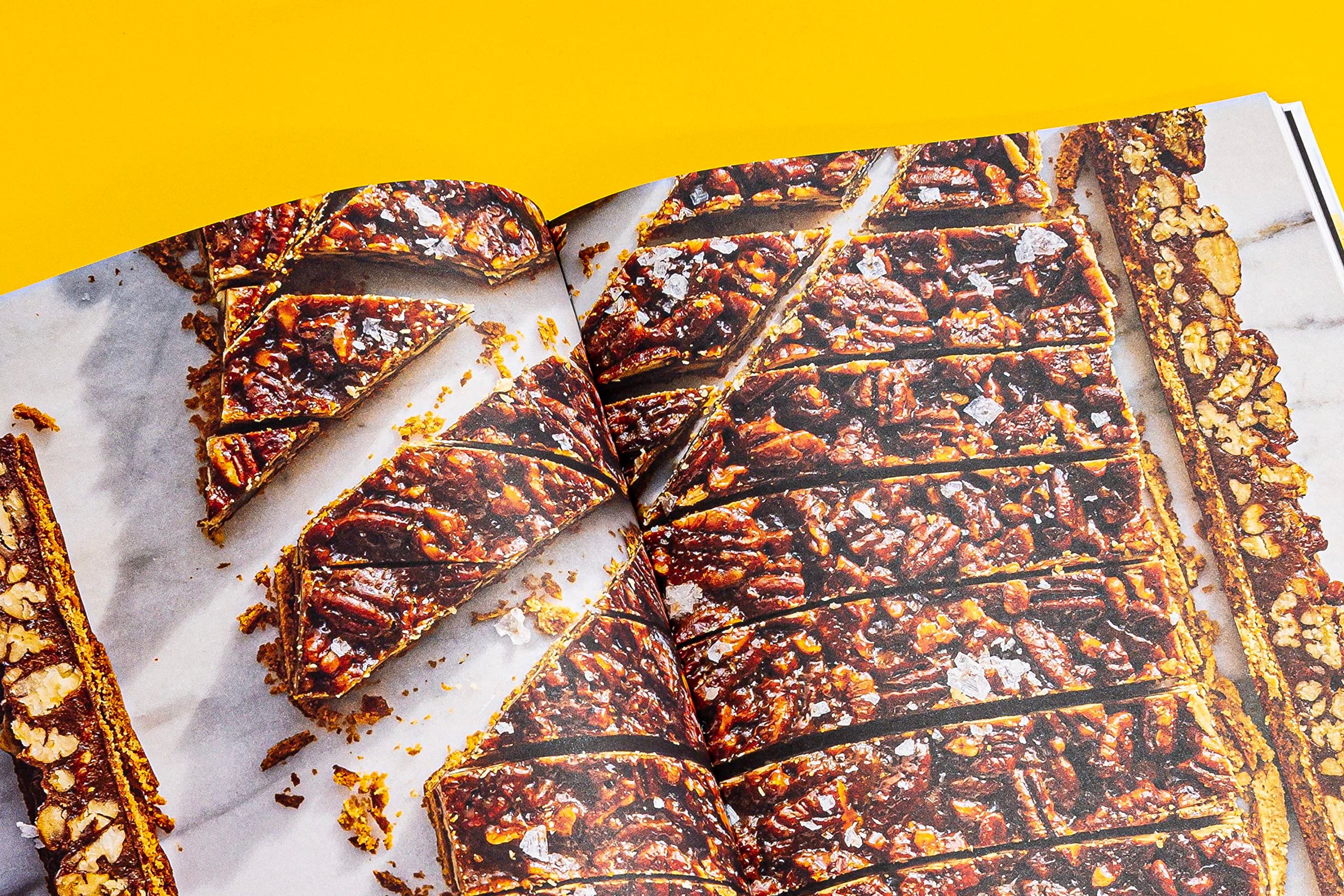 Tartine: A Classic Revisited with 68 All-New Recipes + 55 Updated Favorites / Elisabeth M. Prueitt og Chad Robertson