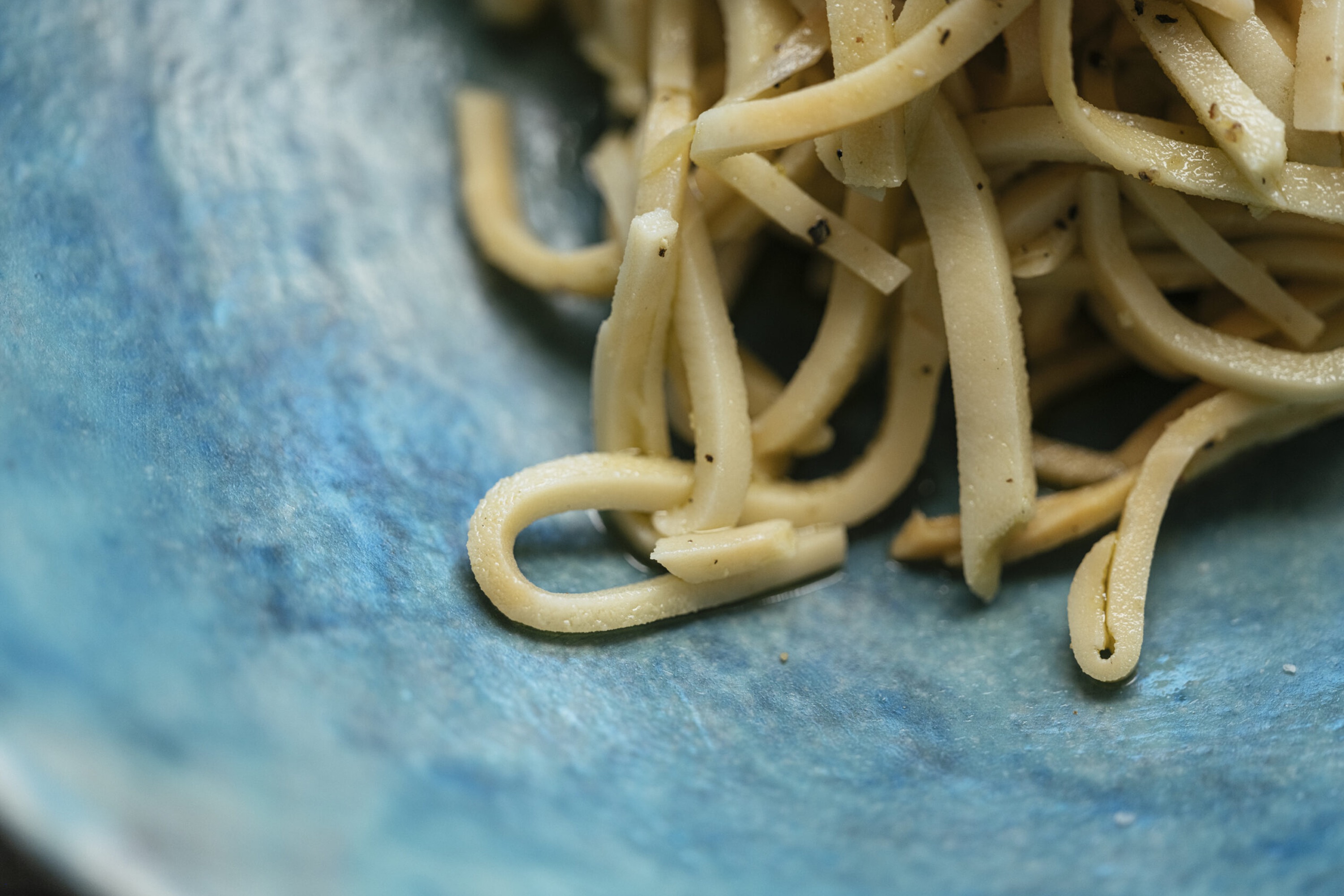 Den store vilde svampekogebog / Thomas Laursen