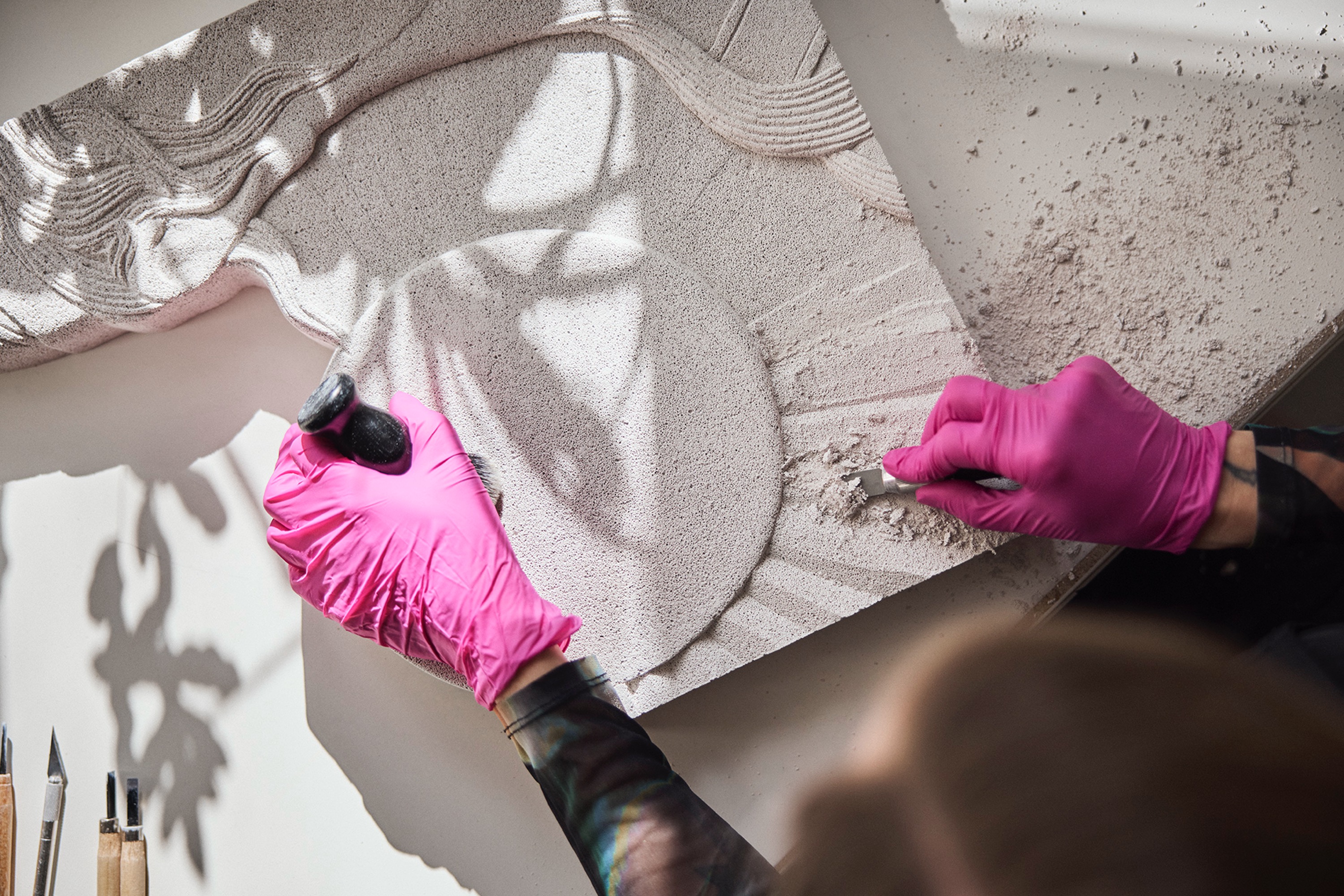 Bag kunsten / Terese Sau Hansen